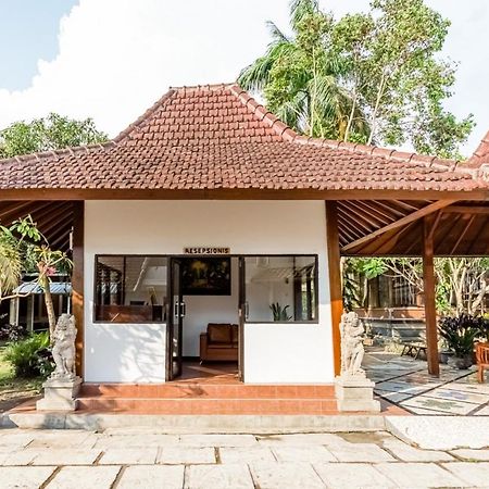 Reddoorz Syariah Near Gor Ken Arok Hotell Malang Eksteriør bilde